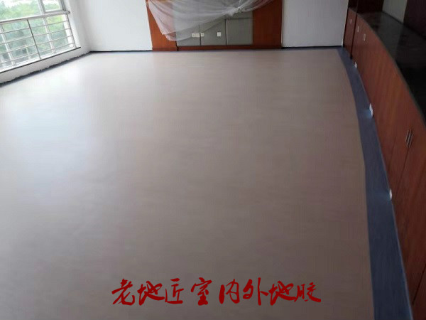 龙华区政府办公室