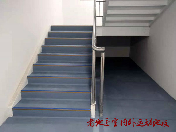 龙岗中等专业学校