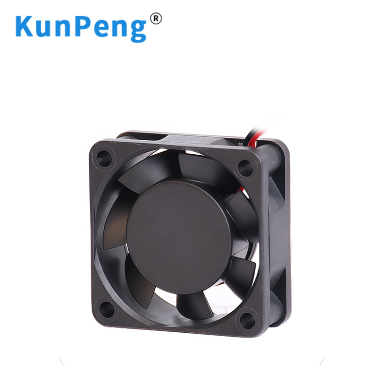DC KP4015