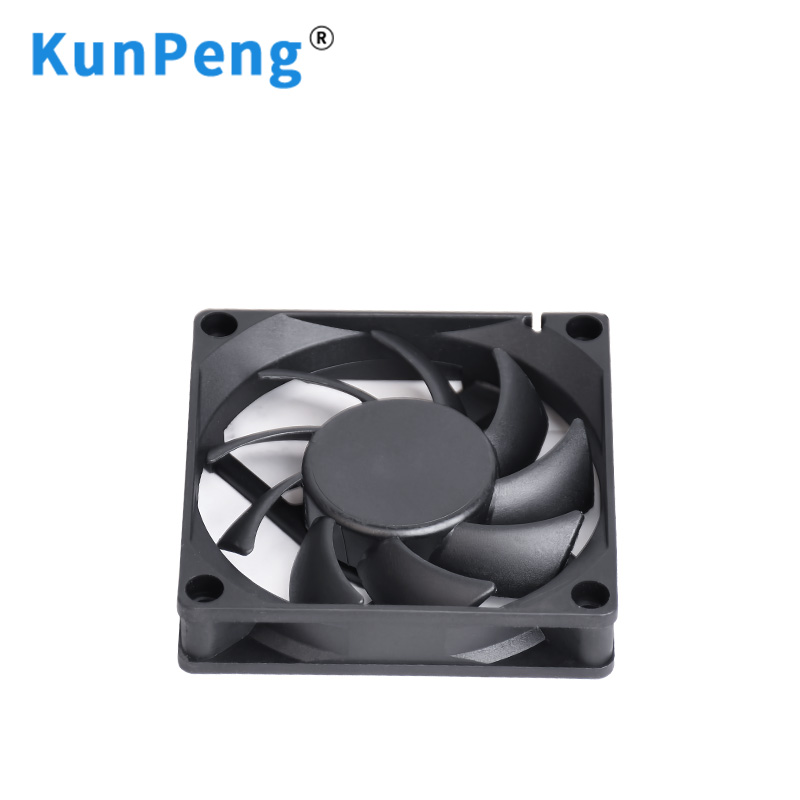 DC KP7015