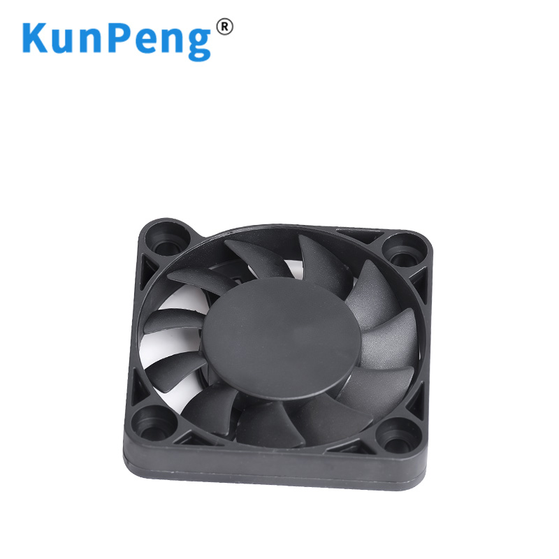 DC KP4007