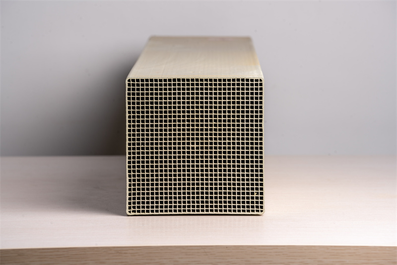 稀土脱硝催化剂