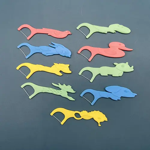 Kids Animal Shape Design Plastic Dental Floss Picks