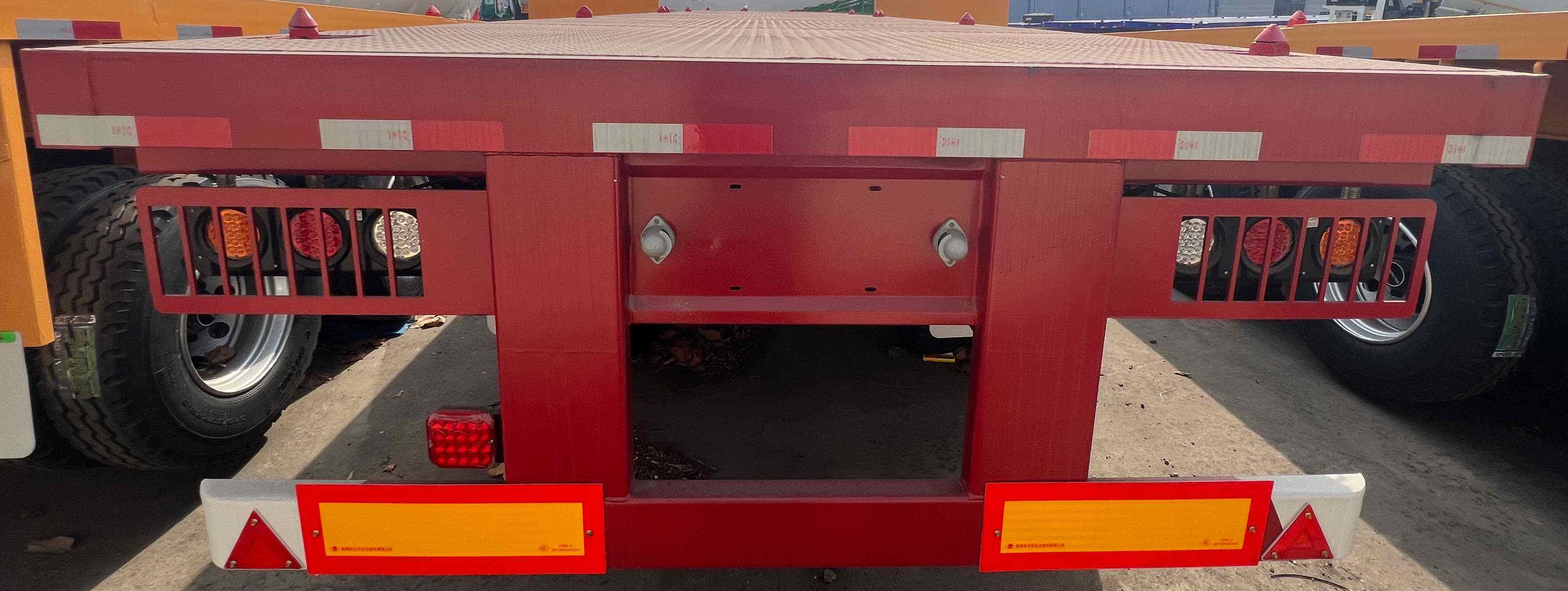 flat bed semitrailer