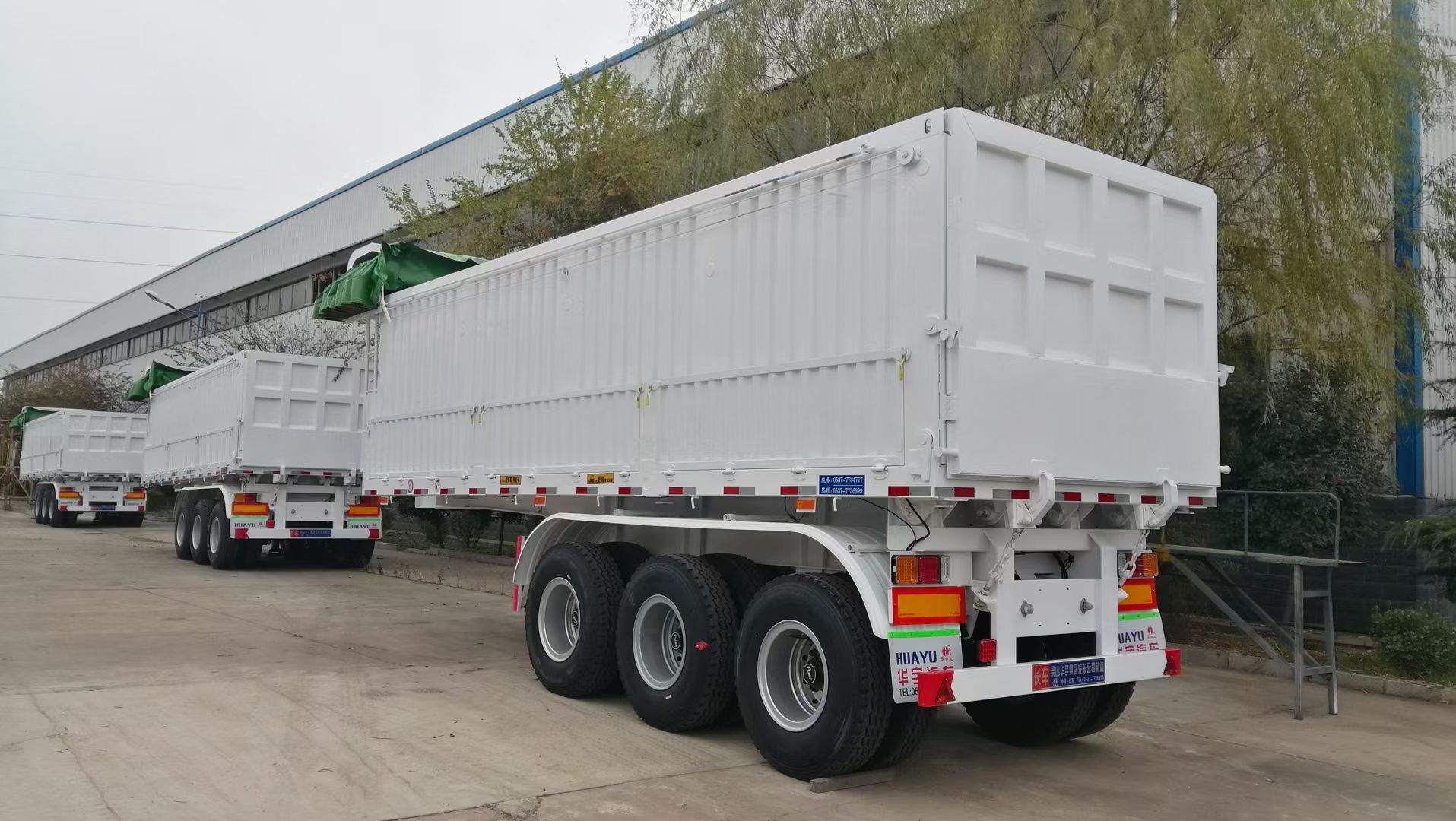 Rear dumper  semitrailer