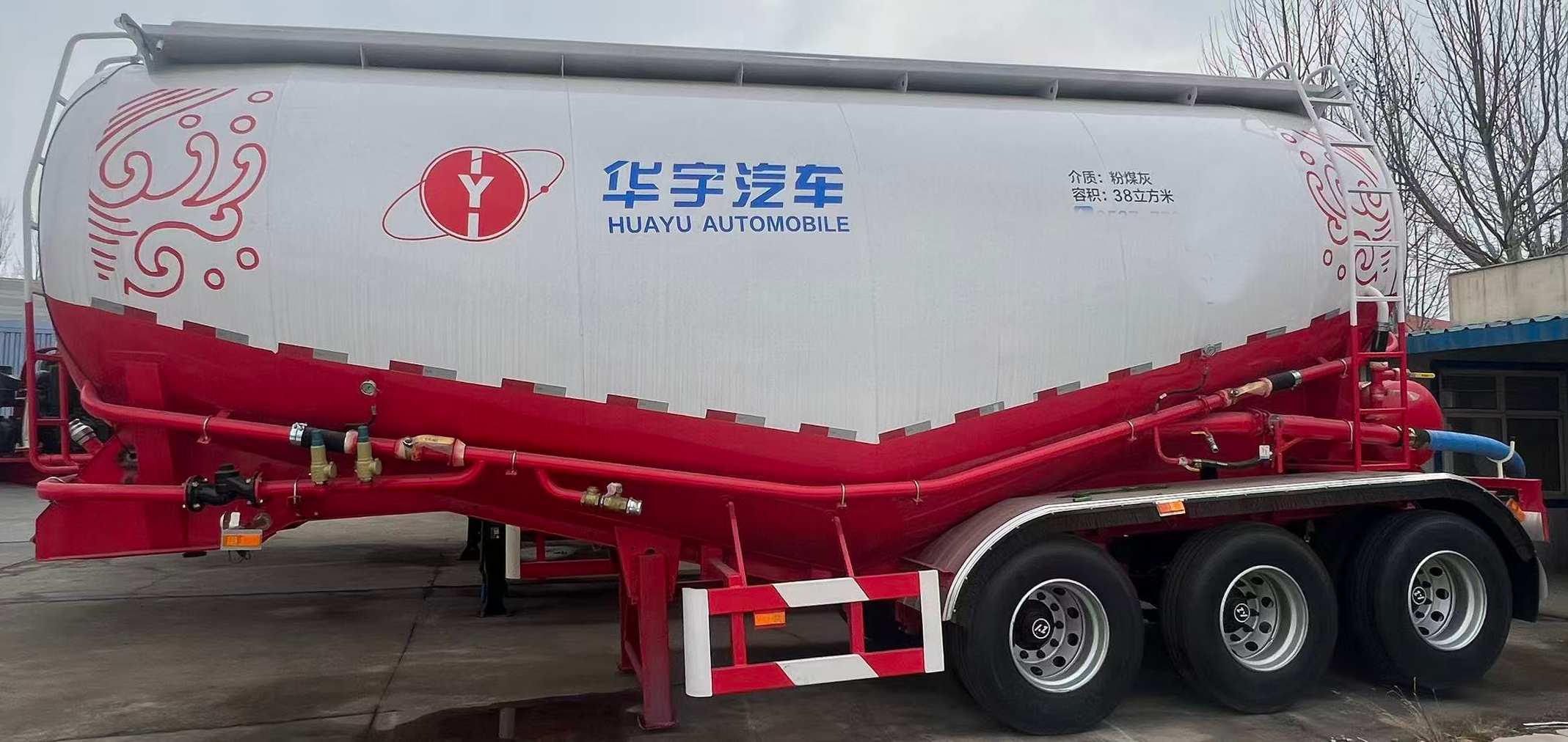 Powder material semitrailer