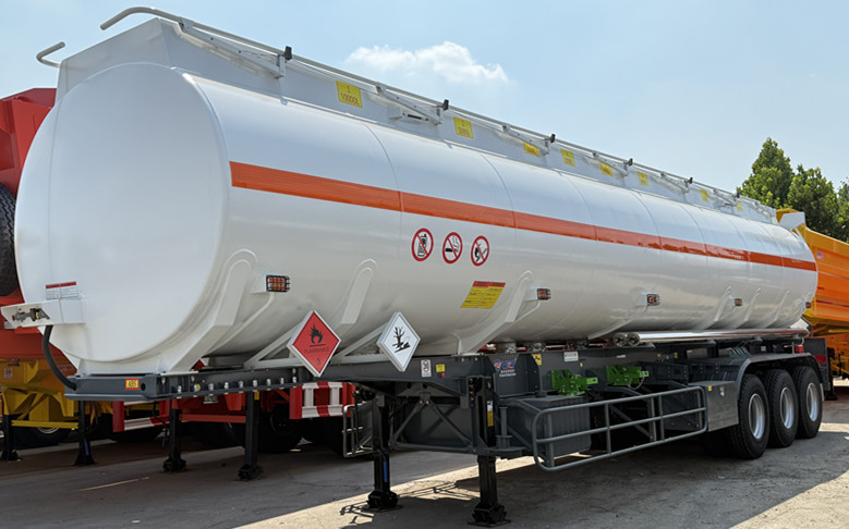 oil tank semitrailer