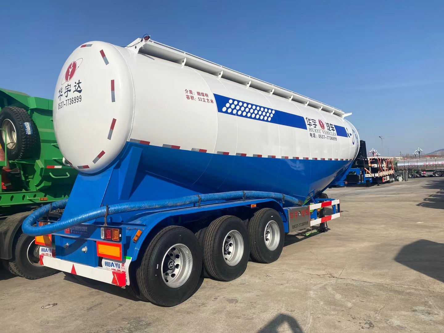powder material semitrailer