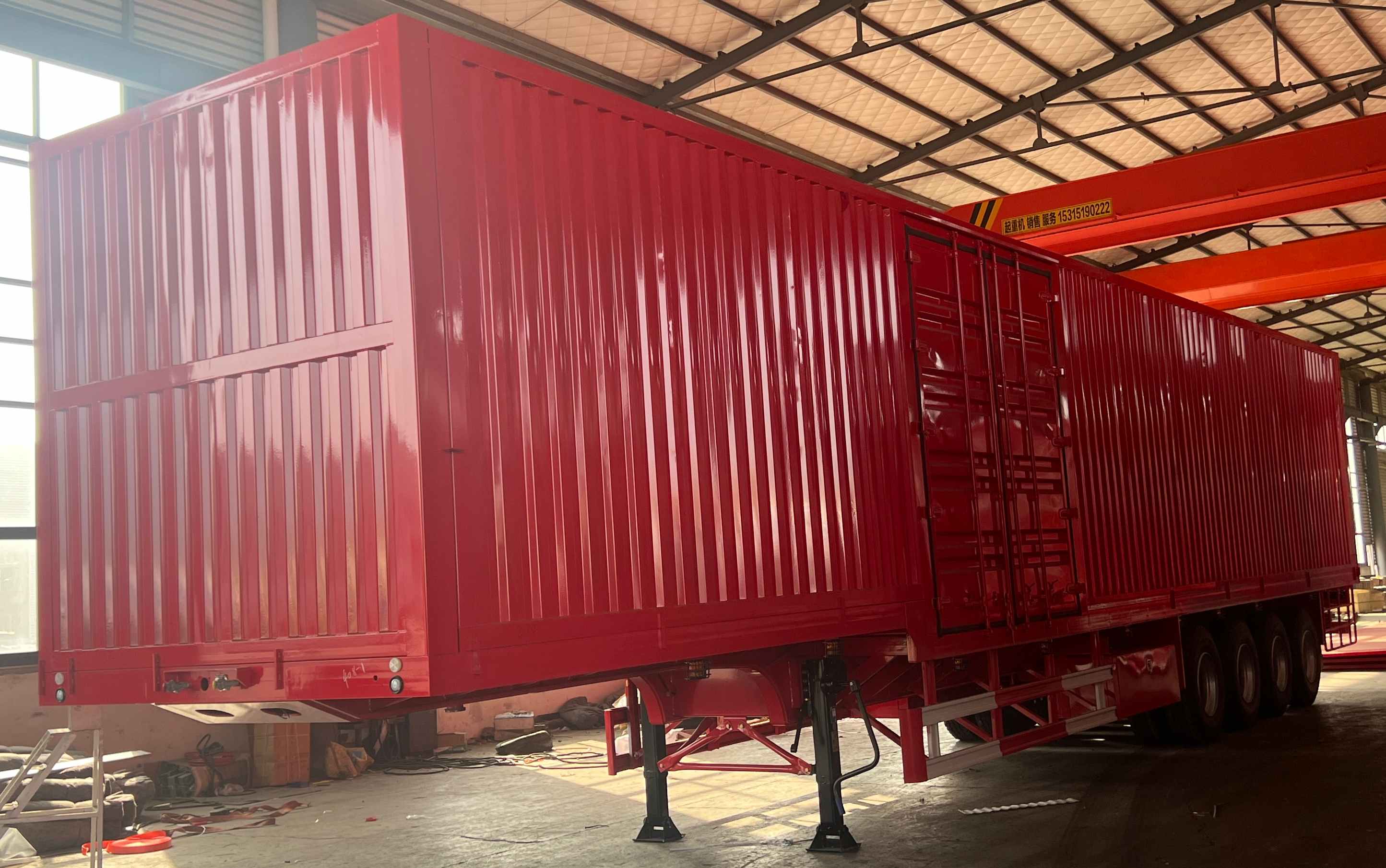 van type semitrailer