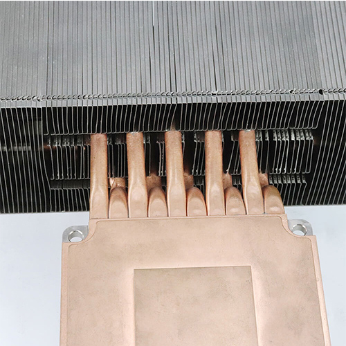 High power medical heat sink with heat pipes and soldering