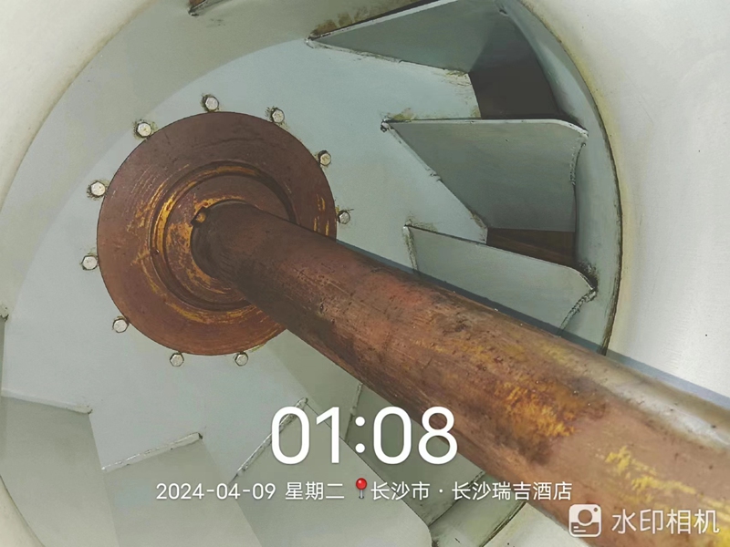 雅宁清洁为大家介绍油烟净化器的工作原理