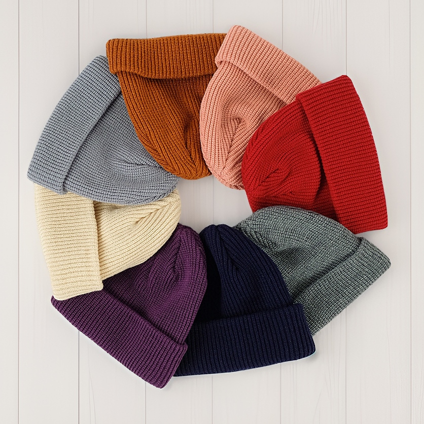 Wholesale 17 Multi Color Private Label Knit Hat Custom Short Cuff Skull Cap Fisherman Beanie With Logo for Men