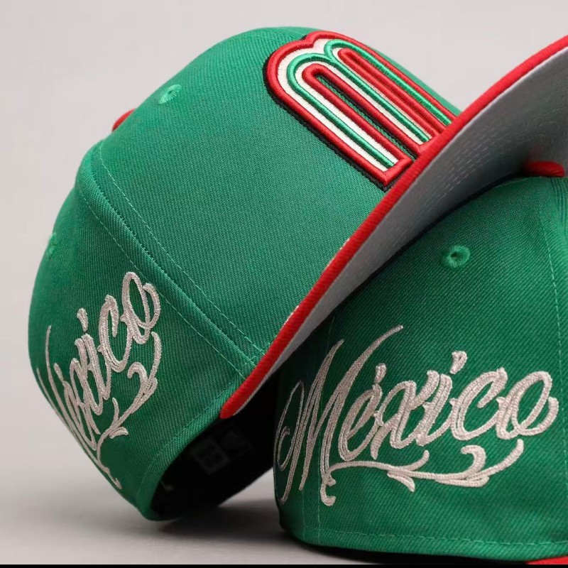 Wholesale 6 panel snapback gorras with front side raised embroidery unisex baseball caps for game street fan wear