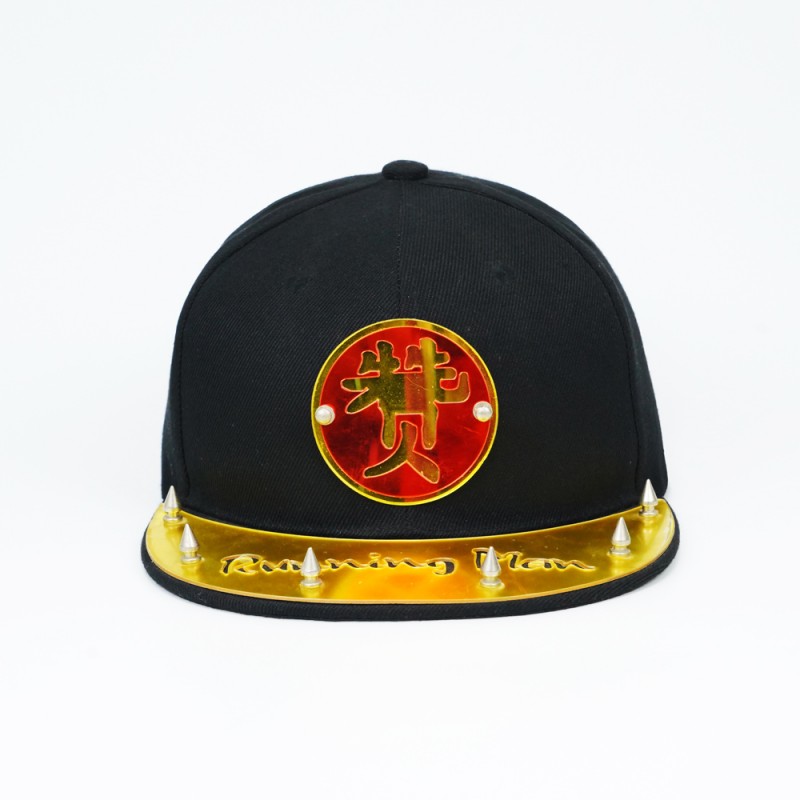 Factory Price Metal Stud Rivet Decorated 6 Panel Structured Snapback Hats Personalized Metal Badge for Teenagers Street Fashion Party Cosplay Wear