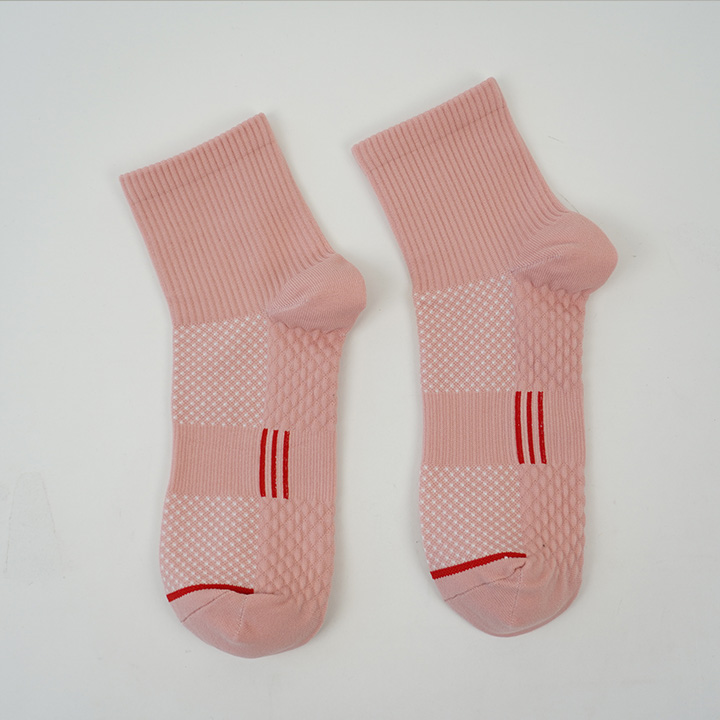 Custom Pure Color Breathable Protection Anti-slip Athletic Socks Sports Women Men Running Socks