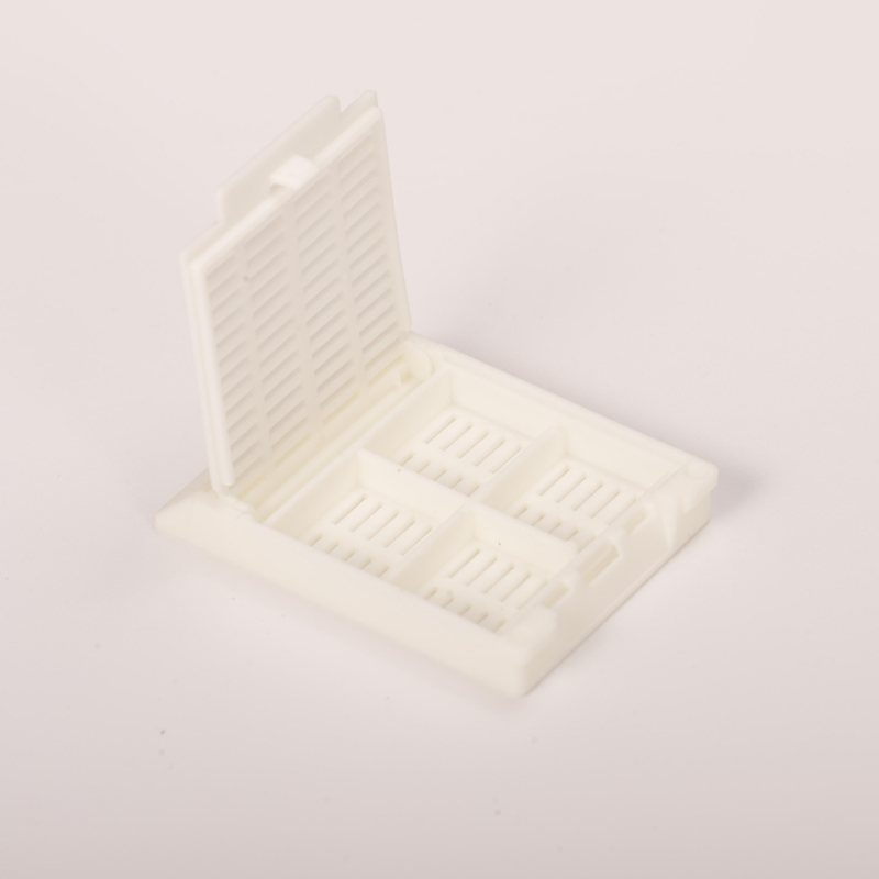 Split bar hole 45 ° quad grid