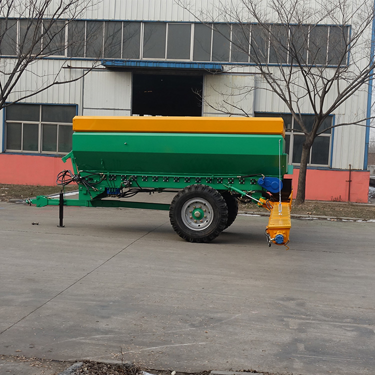 2FGB-YJ-双折翼后绞龙撒肥车