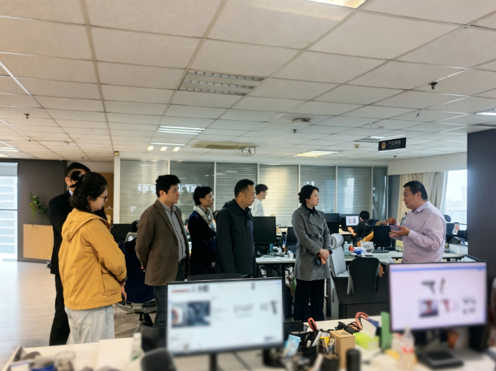 模糊过背景可以发布版本