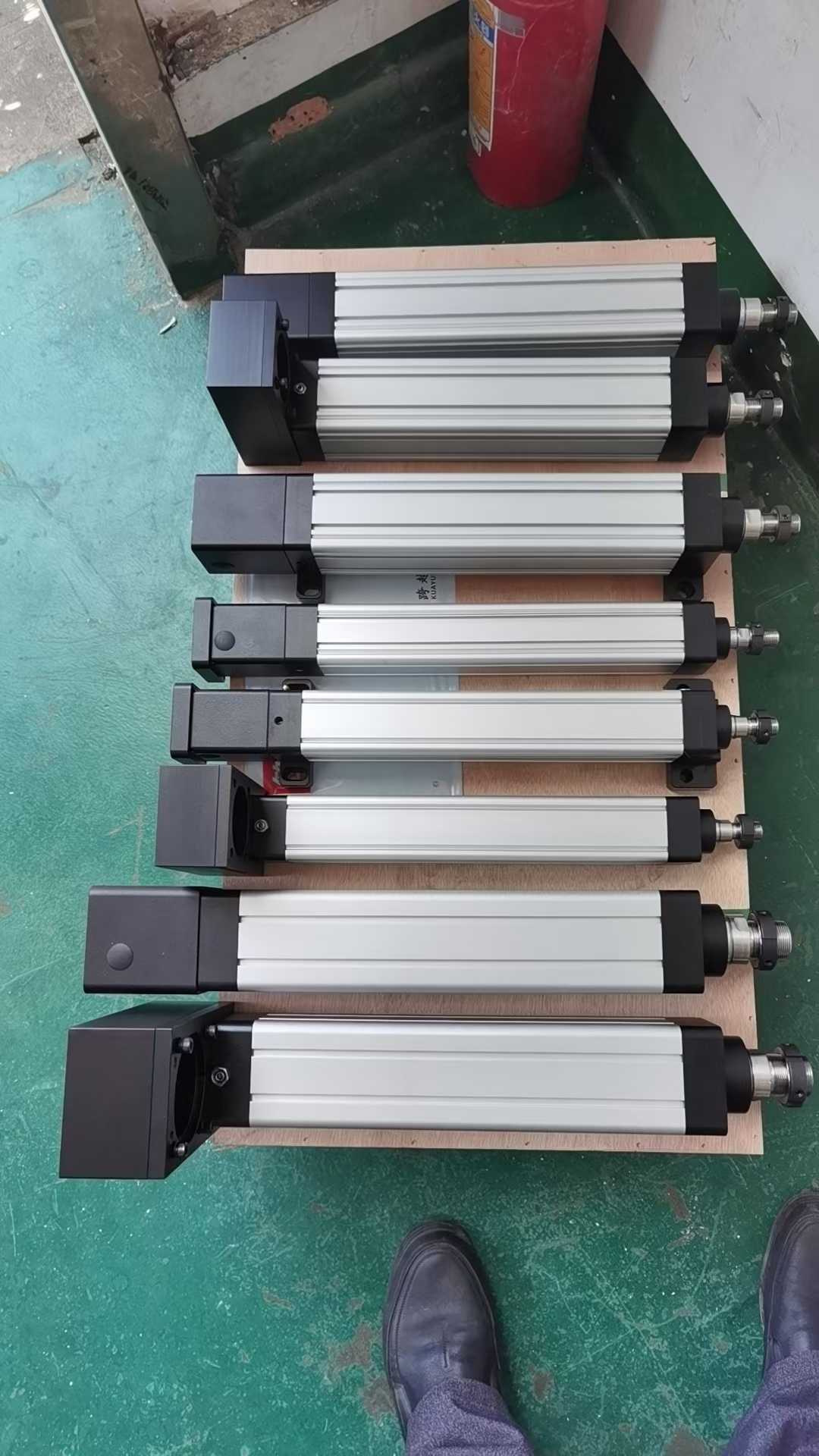 电动缸确定减速比：看电机参数还是丝杠参数？多维度选型解析