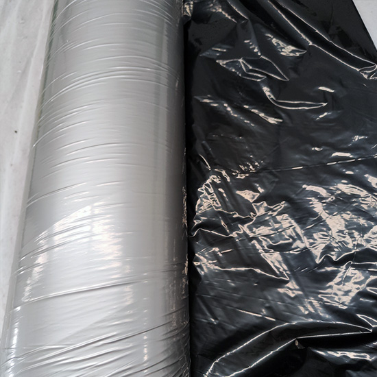 Black and silver mulching film