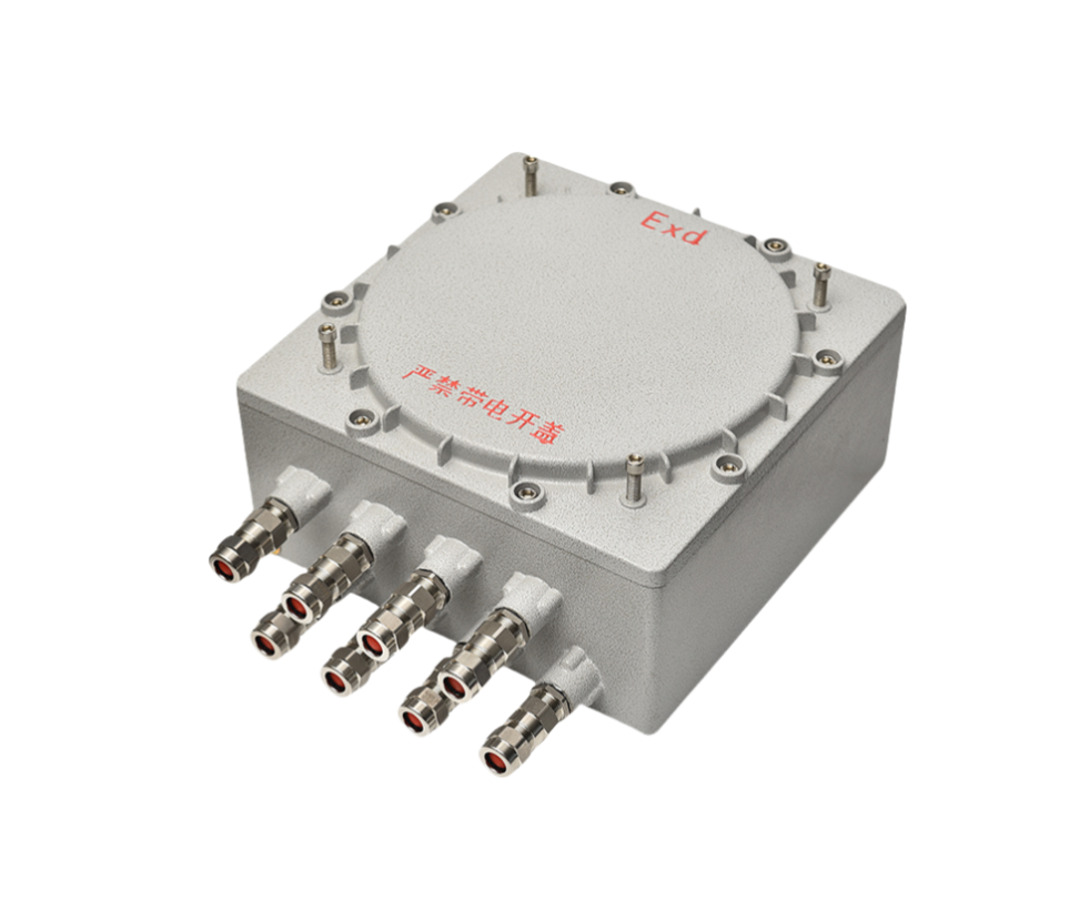 Explosion proof junction box