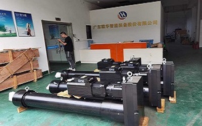 本文深度解析伺服电动缸的核心特点、应用场景，展现这款高端电动缸的硬核实力与市场价值。