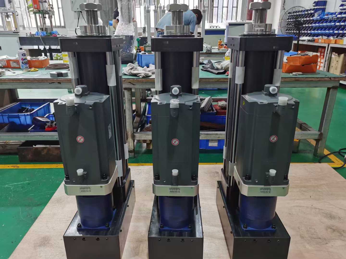 联华重载电动缸_大推力高精度重载电动缸_工业重载动力解决方案厂家