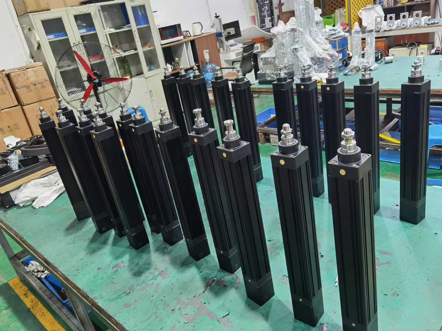 联华智能装备｜深耕精密驱动，铸就国产伺服电动缸标杆