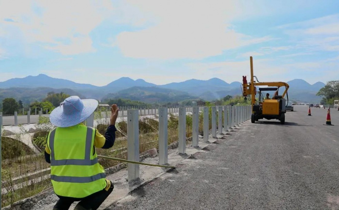 道路安保工程施工