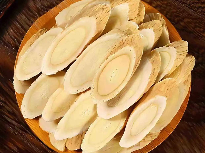 黄芪