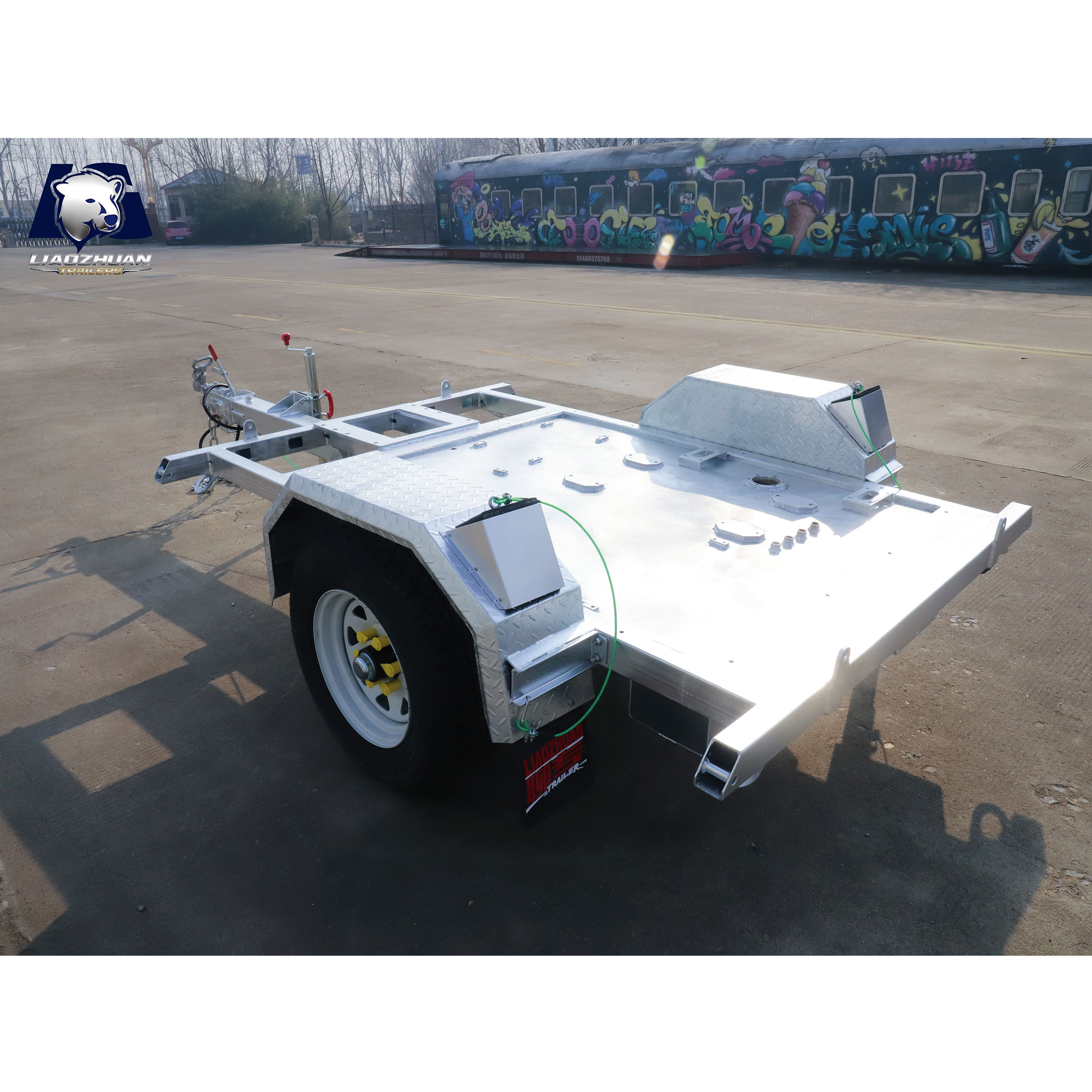 Solar LED light tower trailer