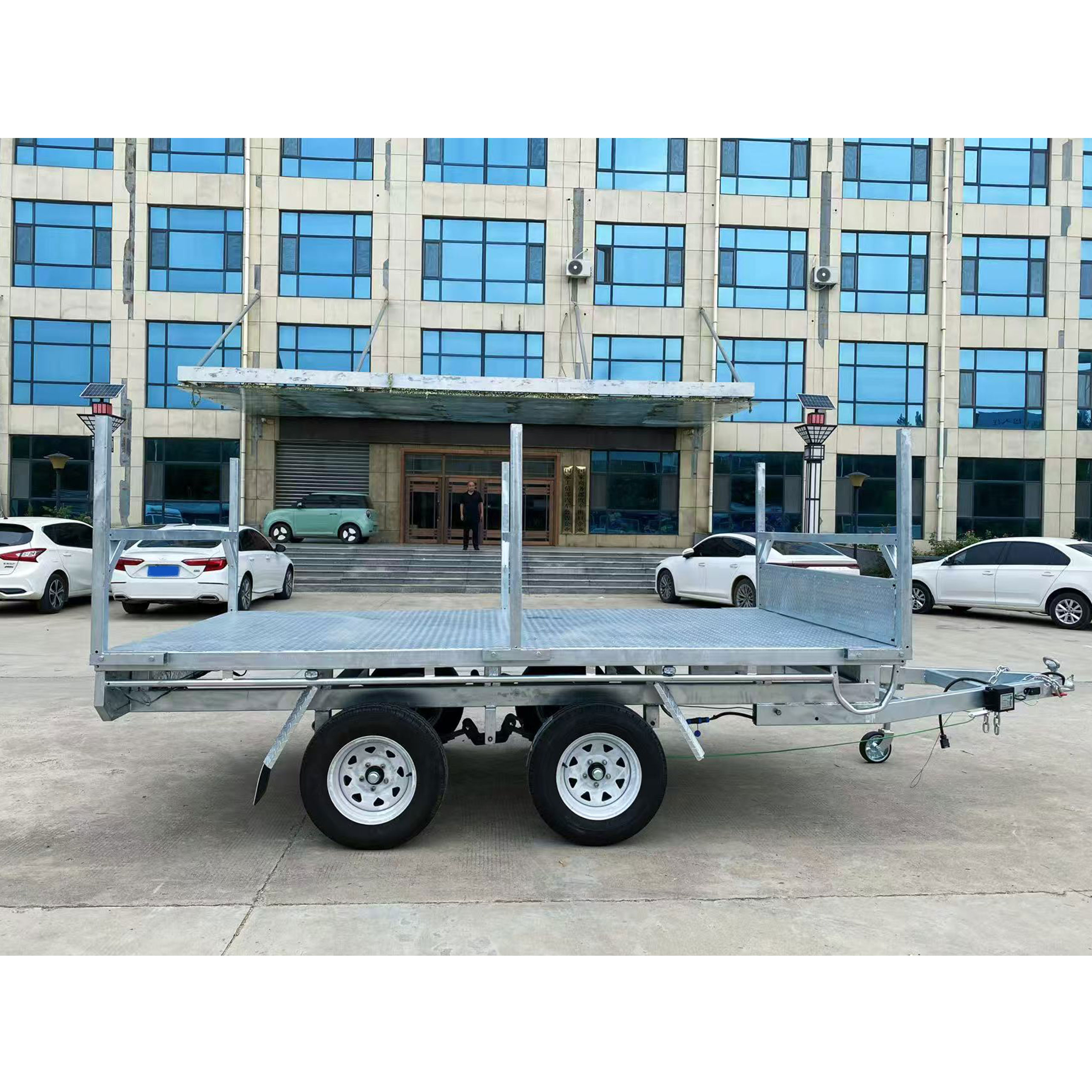 Plant trailer