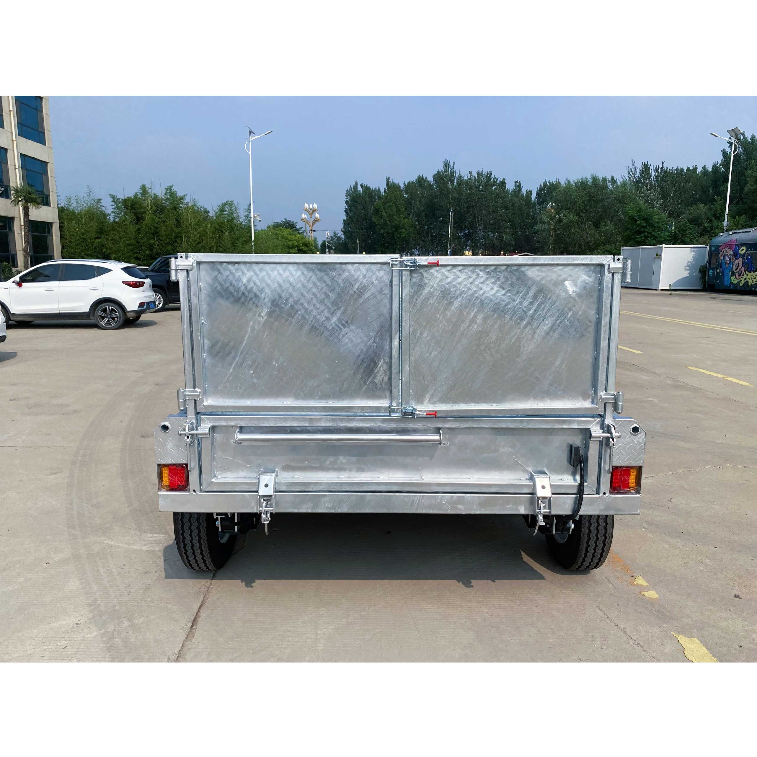 双轴热浸镀锌箱式拖车