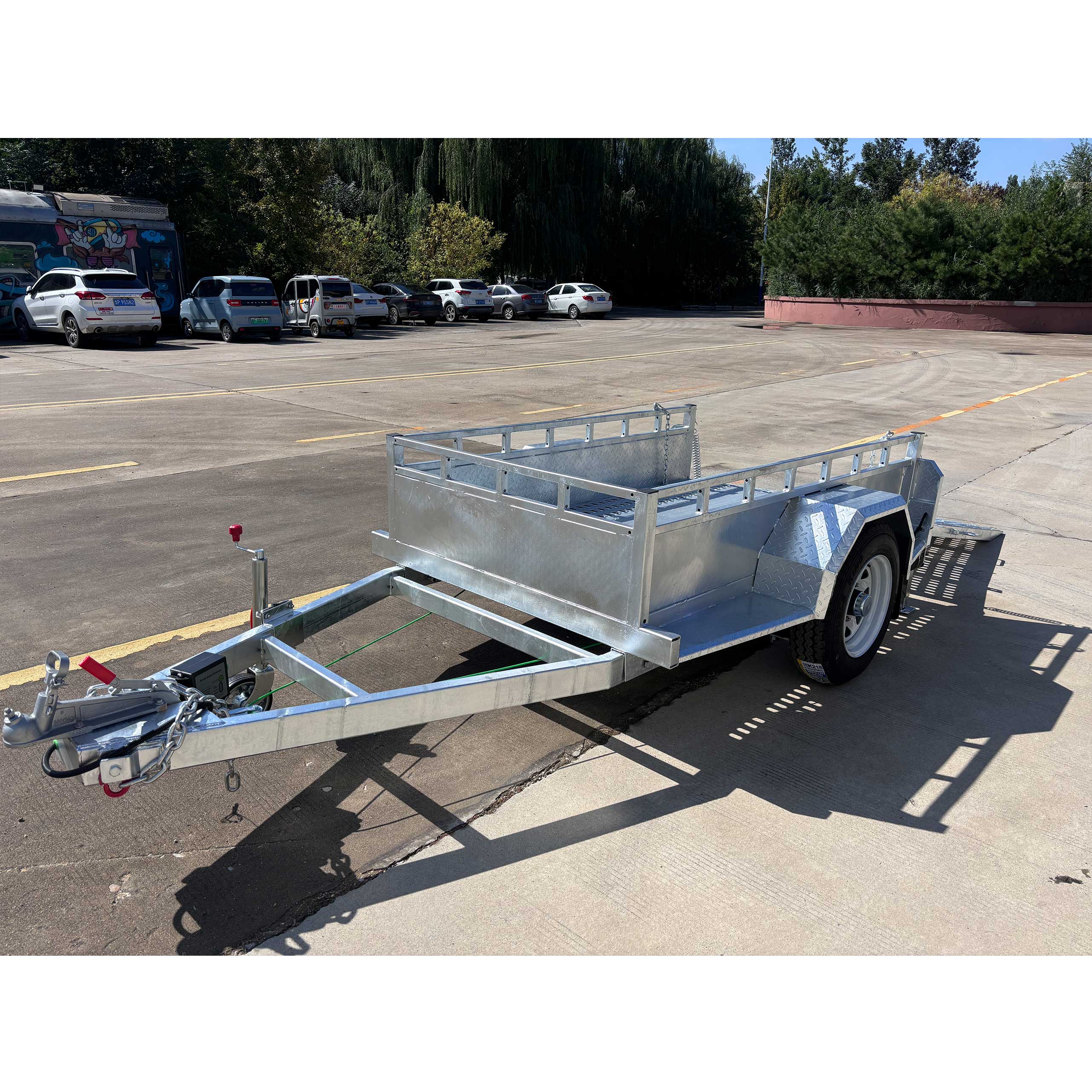 Single-axis scissor-type lifting trailer