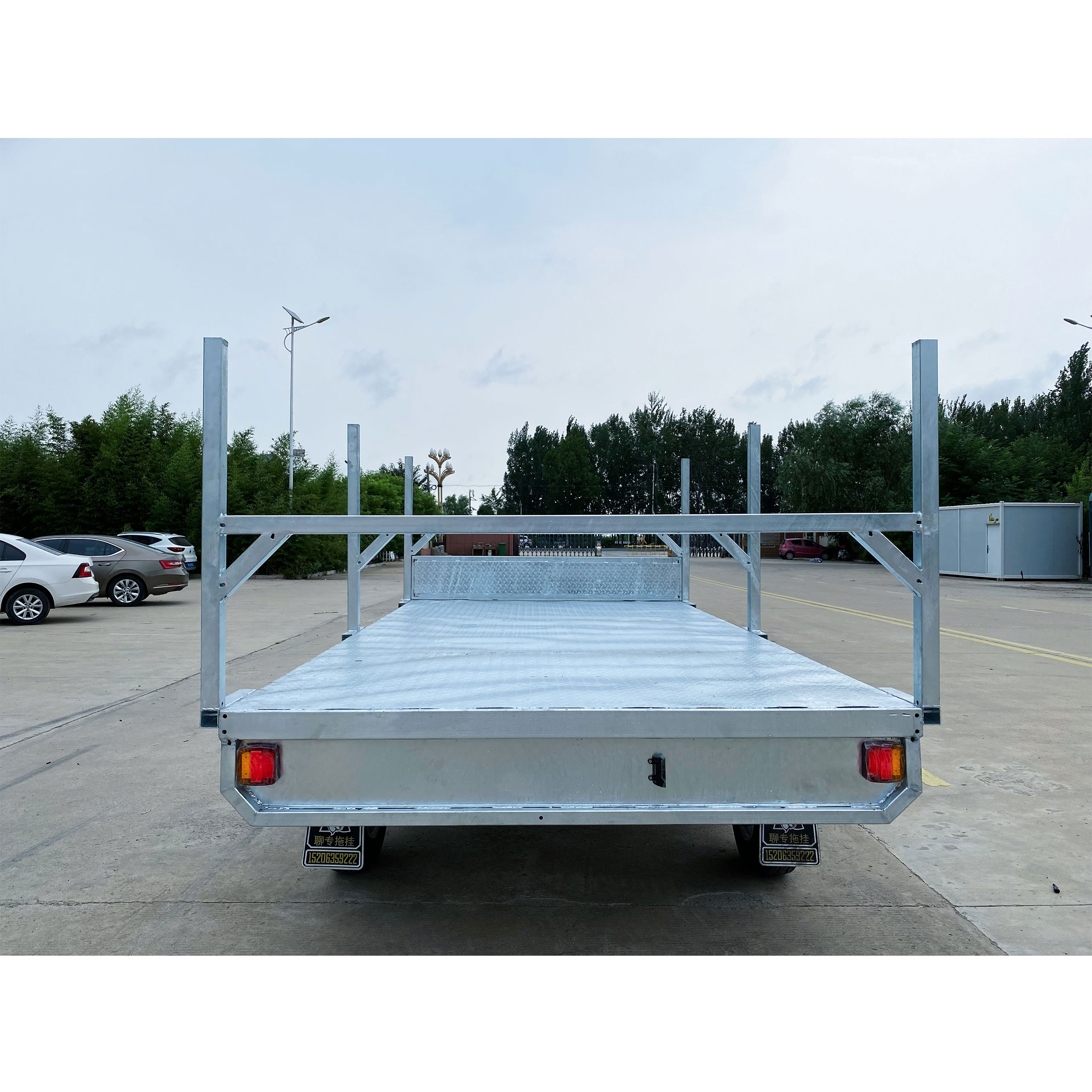 Plant trailer