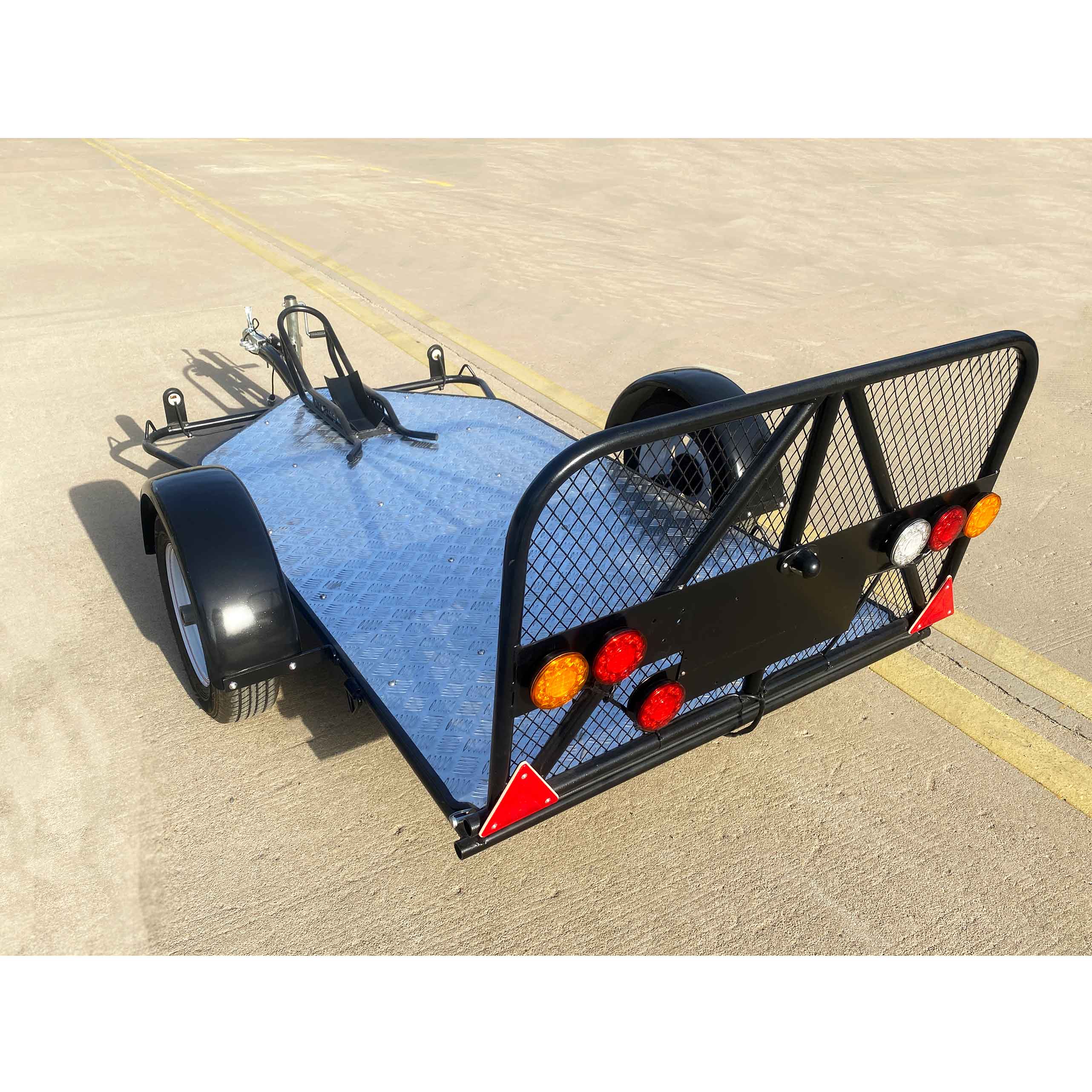 Single motorcycle trailer