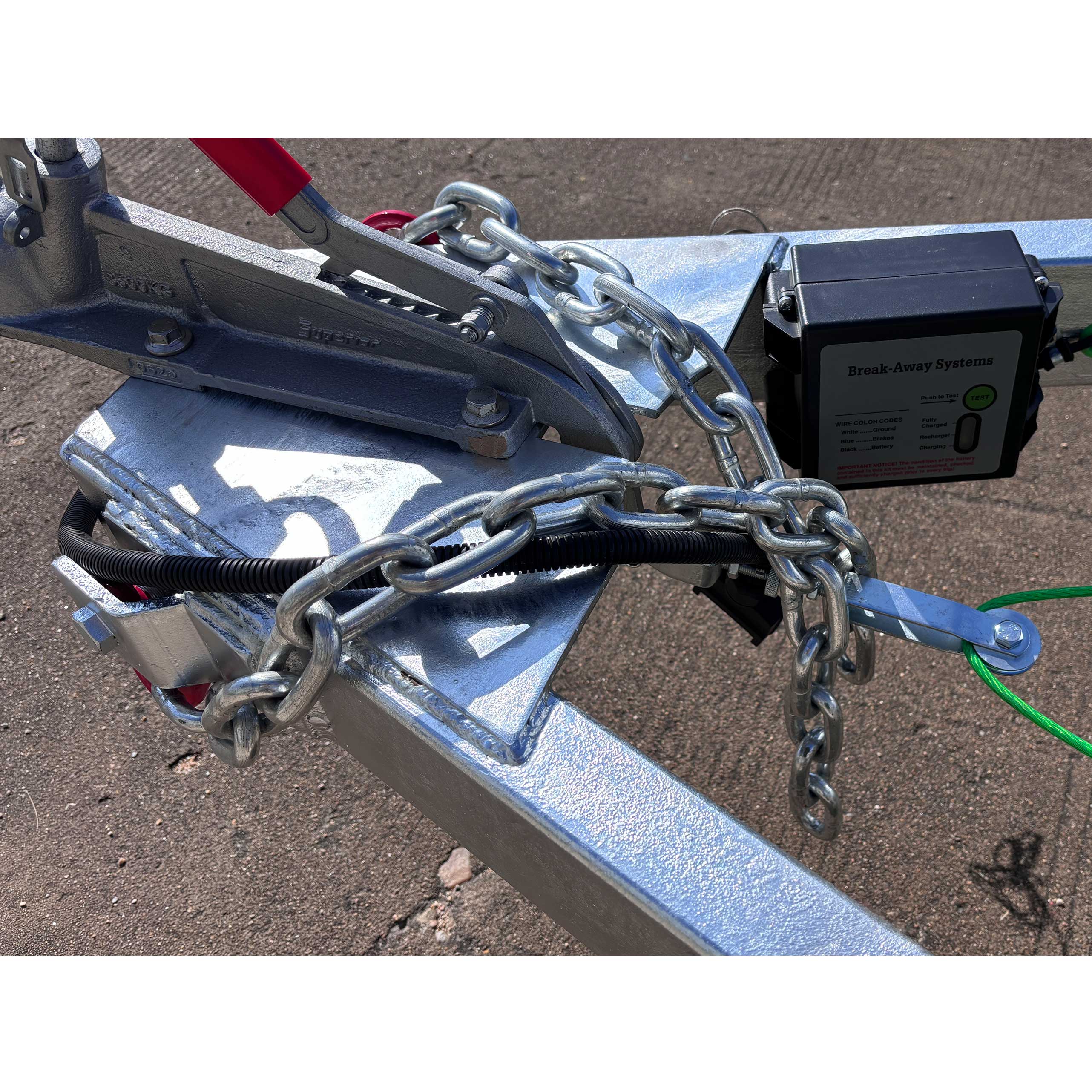 Single-axis scissor-type lifting trailer