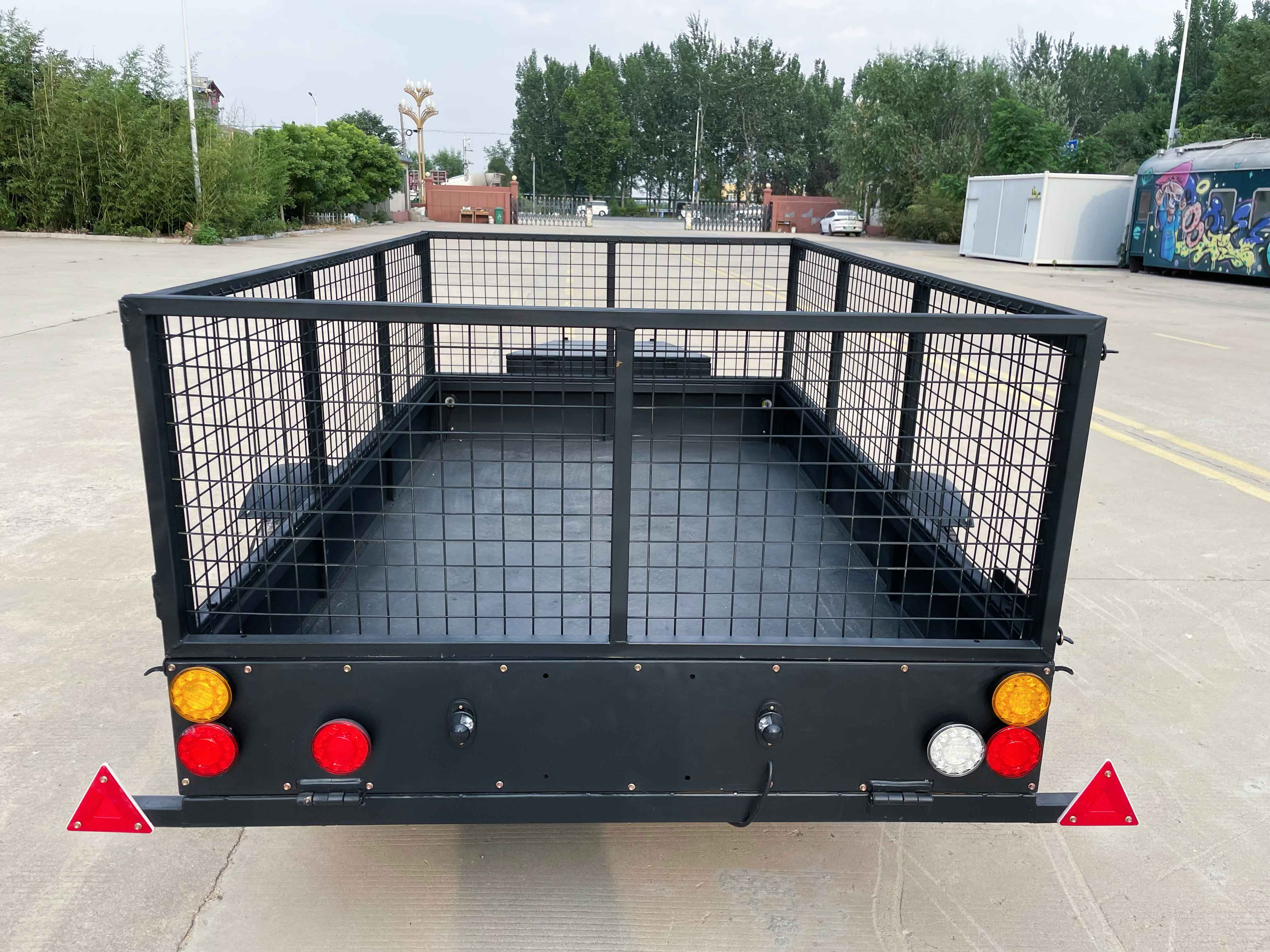 Single-axis powder-coated black box trailer