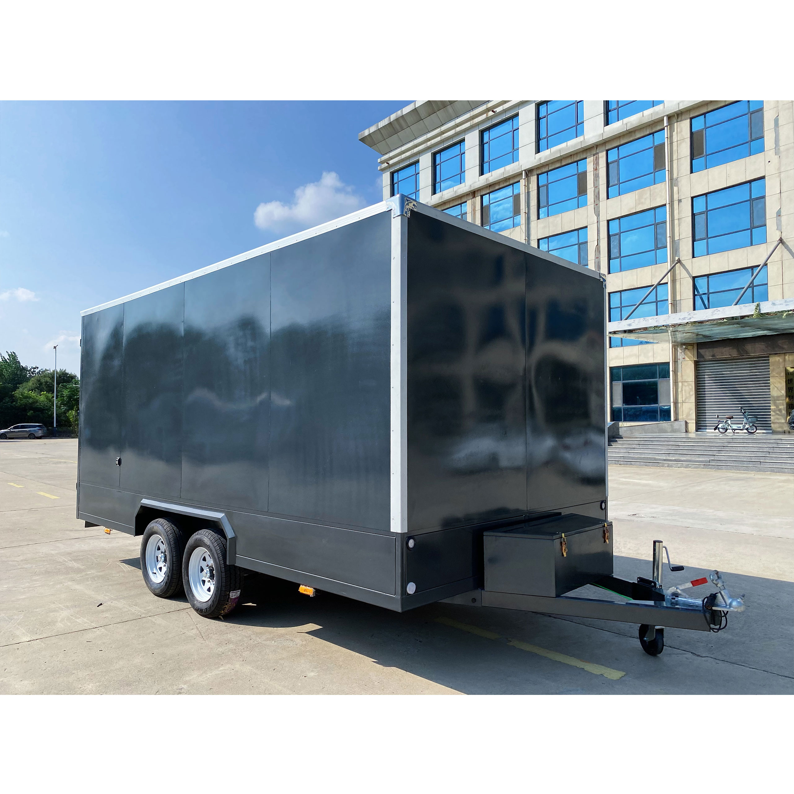Box-type trailer