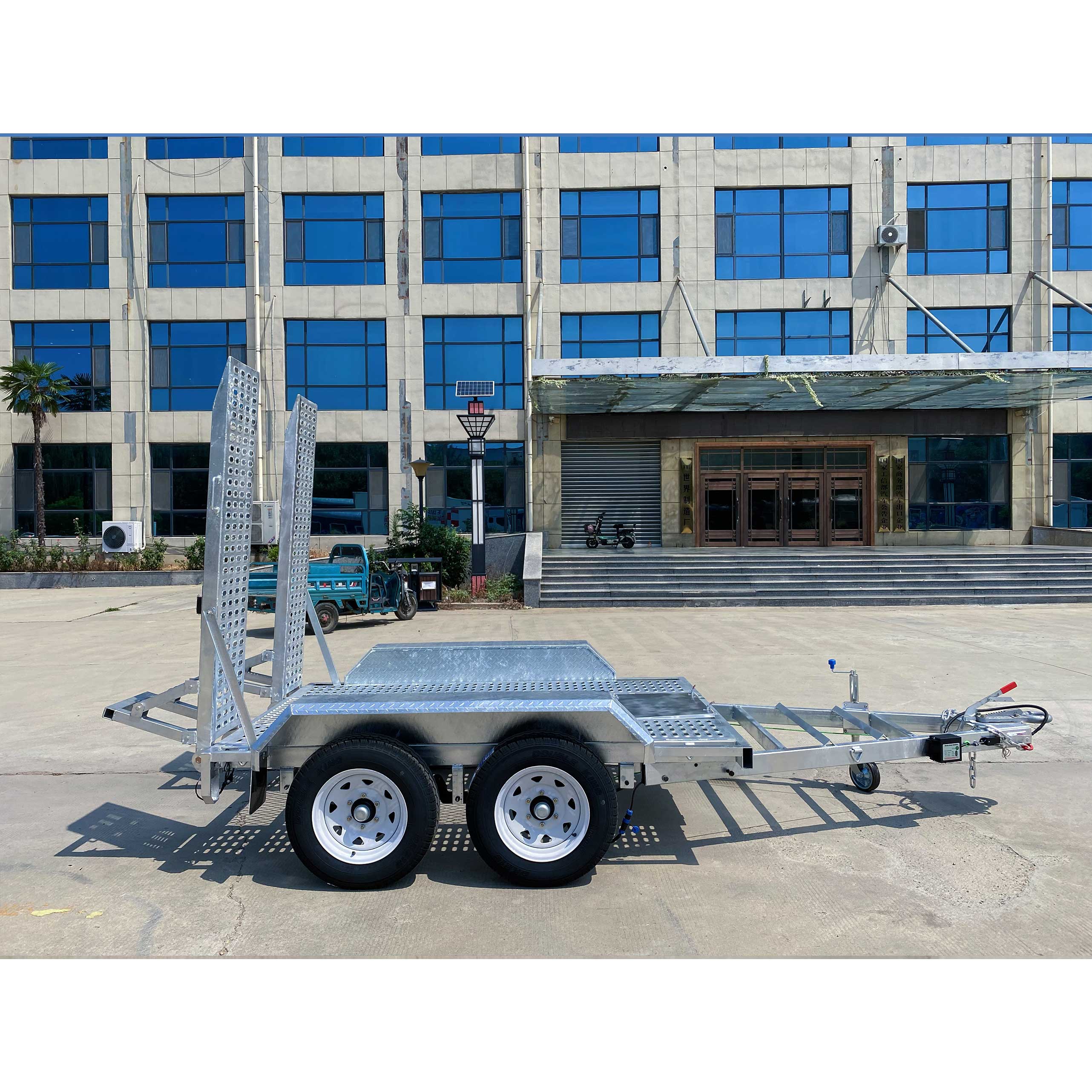 ATM3000KG 小型挖掘机拖车