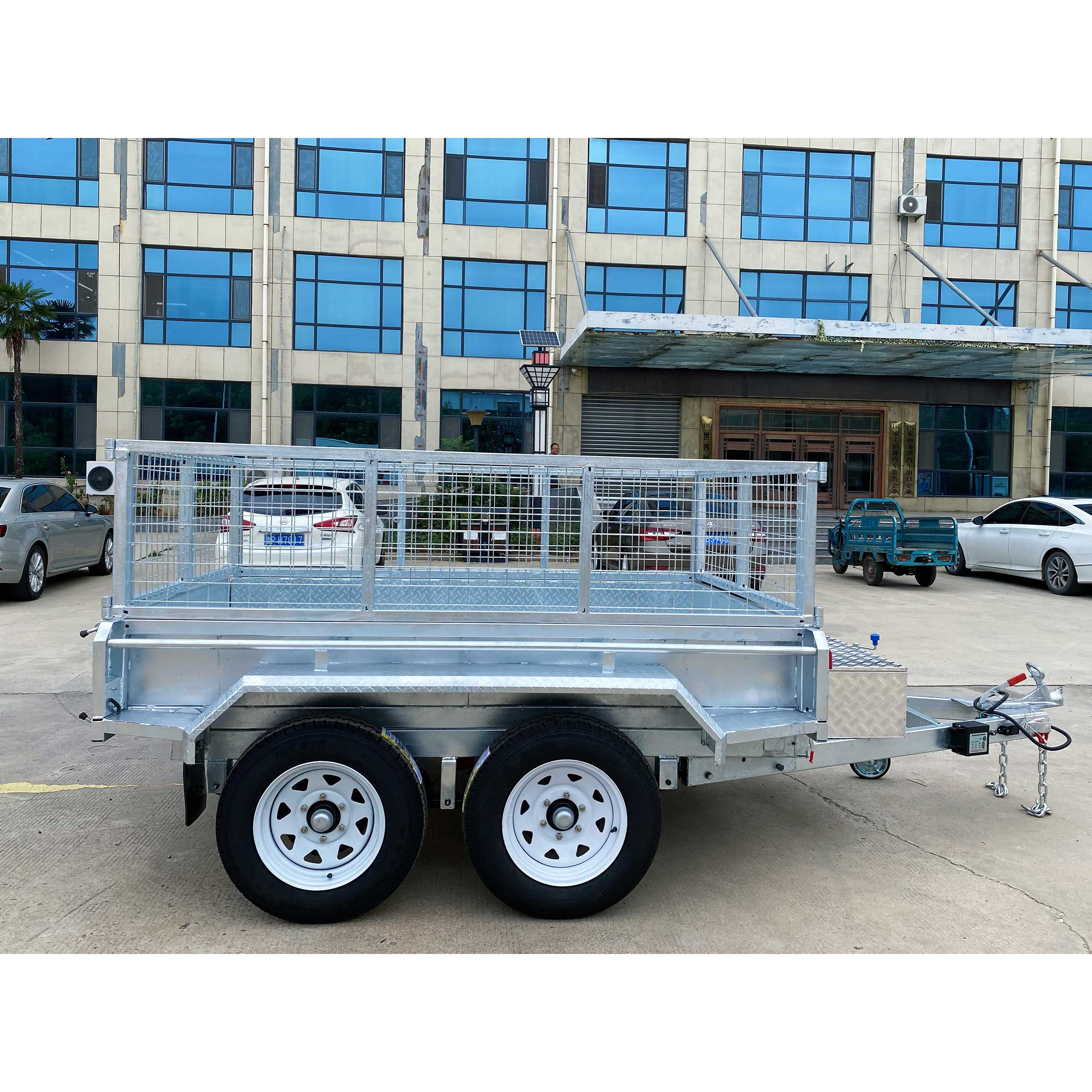 8x5 液压翻斗车 镀锌箱式拖车 2500公斤 ATM(电动刹车)