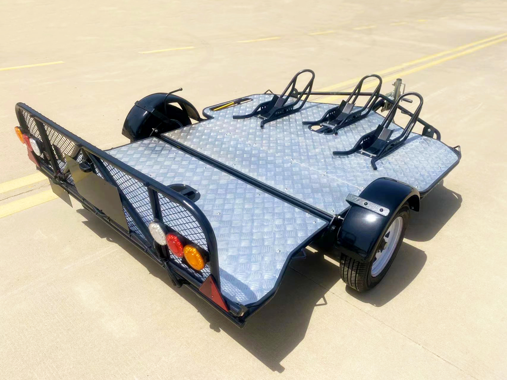 Double hydraulic trailer motorcycle trailer