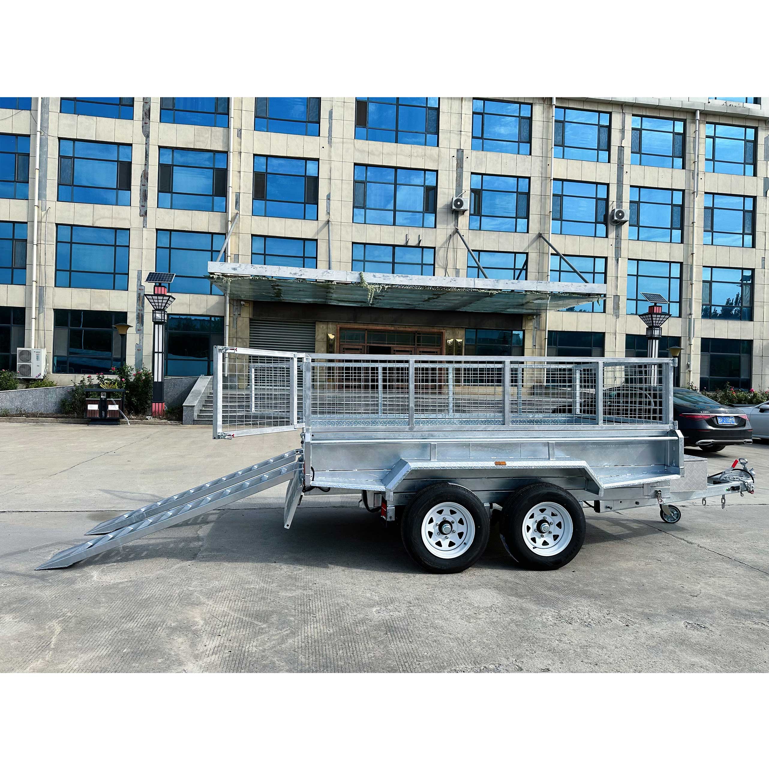 10x5 Hydraulic Tipper Galvanised Box Trailer 3200kg ATM (Electric Brake)