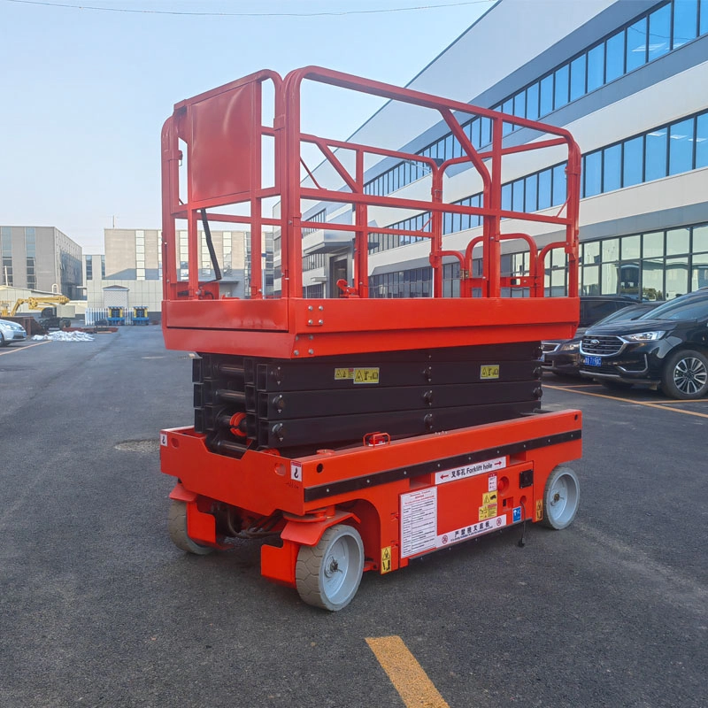 Self-propelled Scissor Lift