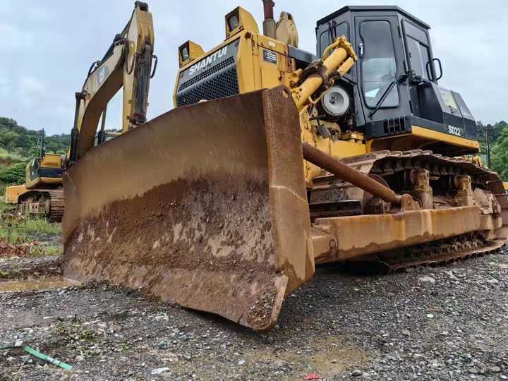 SHANTUI SD22 pas cher bas prix haute qualité chine chinois utilisé 24 tonnes sol manette de vitesse machines sur chenilles utilisé Bulldozer