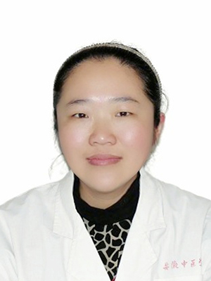 李侠