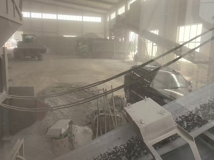 水稳生产引入环保工艺，减少碳排放与资源消耗