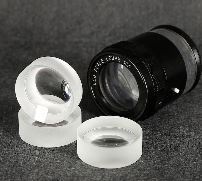 Double concave lenses