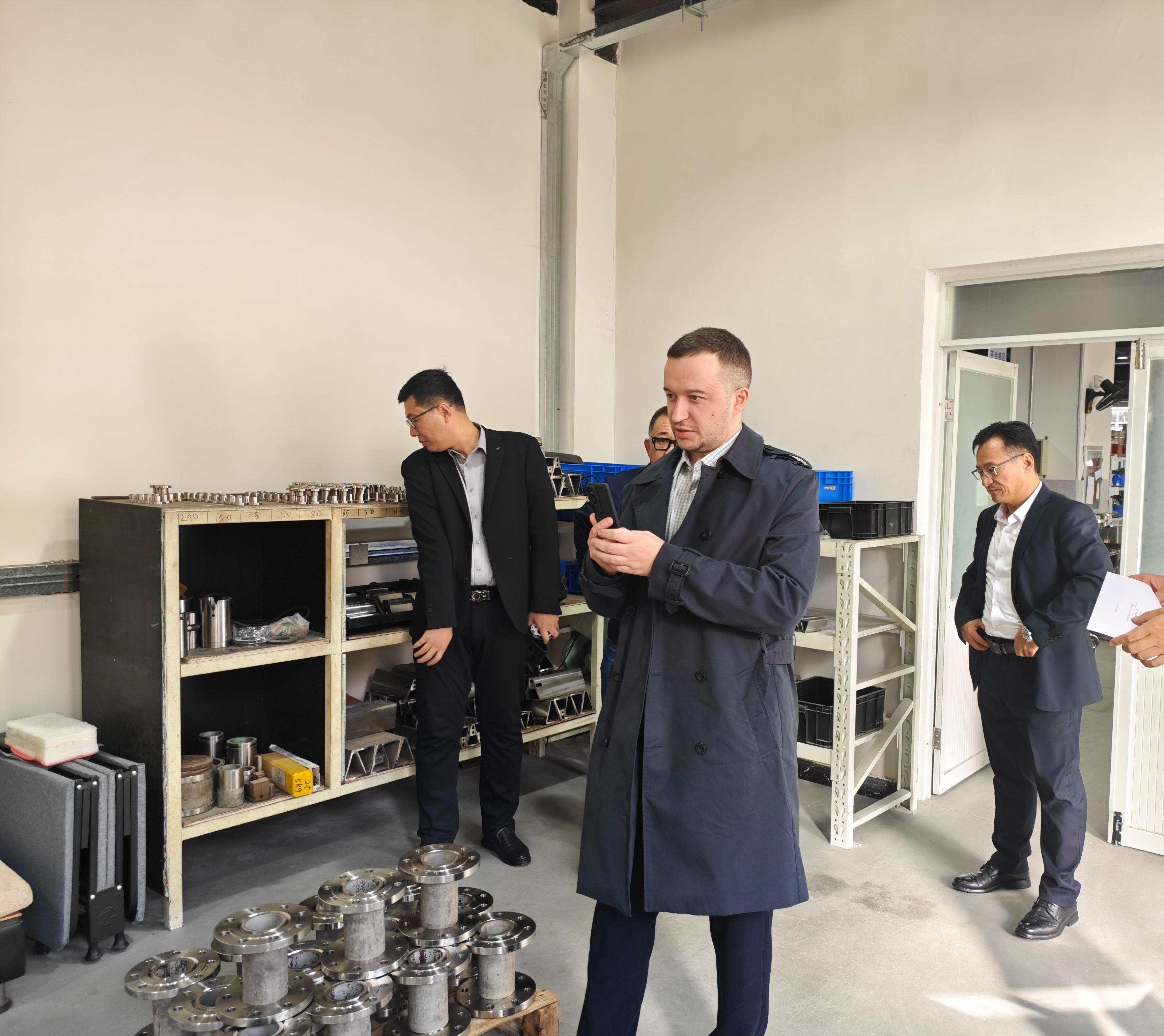 03e2a6db594675d98d2aaff1a2f0203a(1)