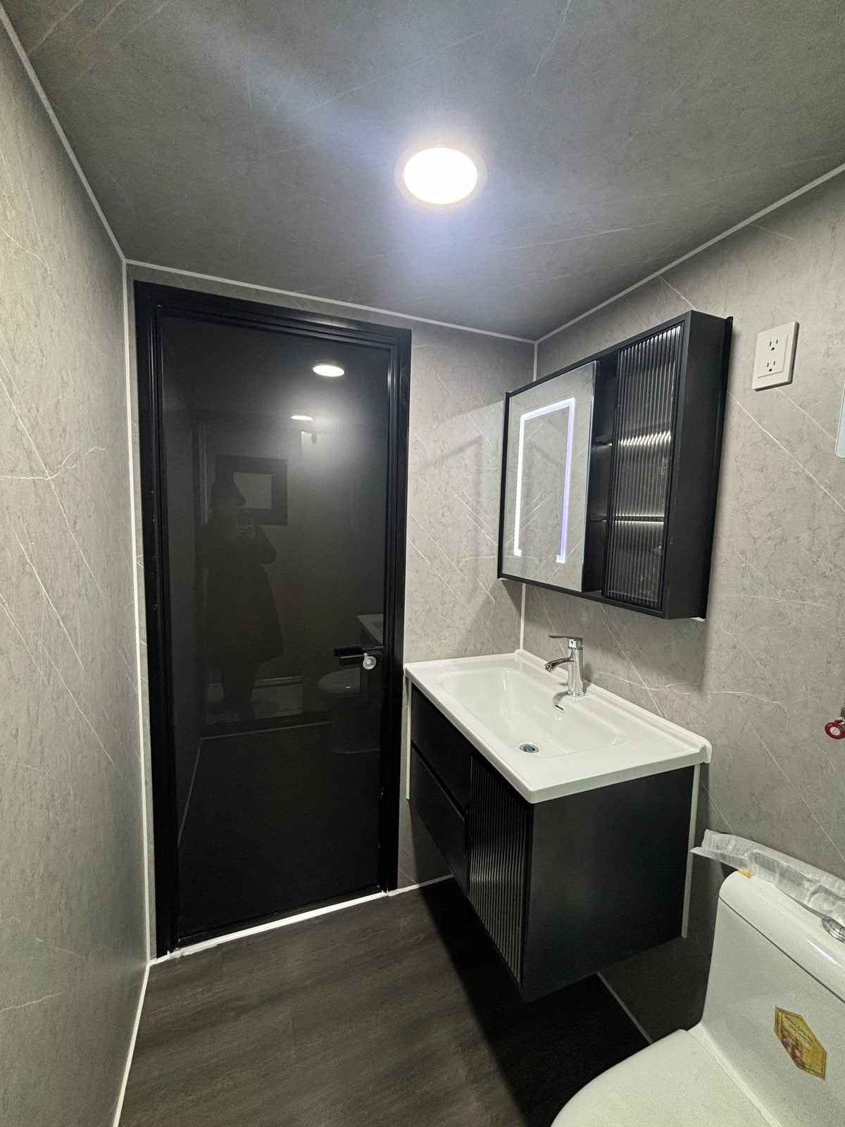 20ft Premium Grey Expandable Container House | Textured Panels 38 sqm